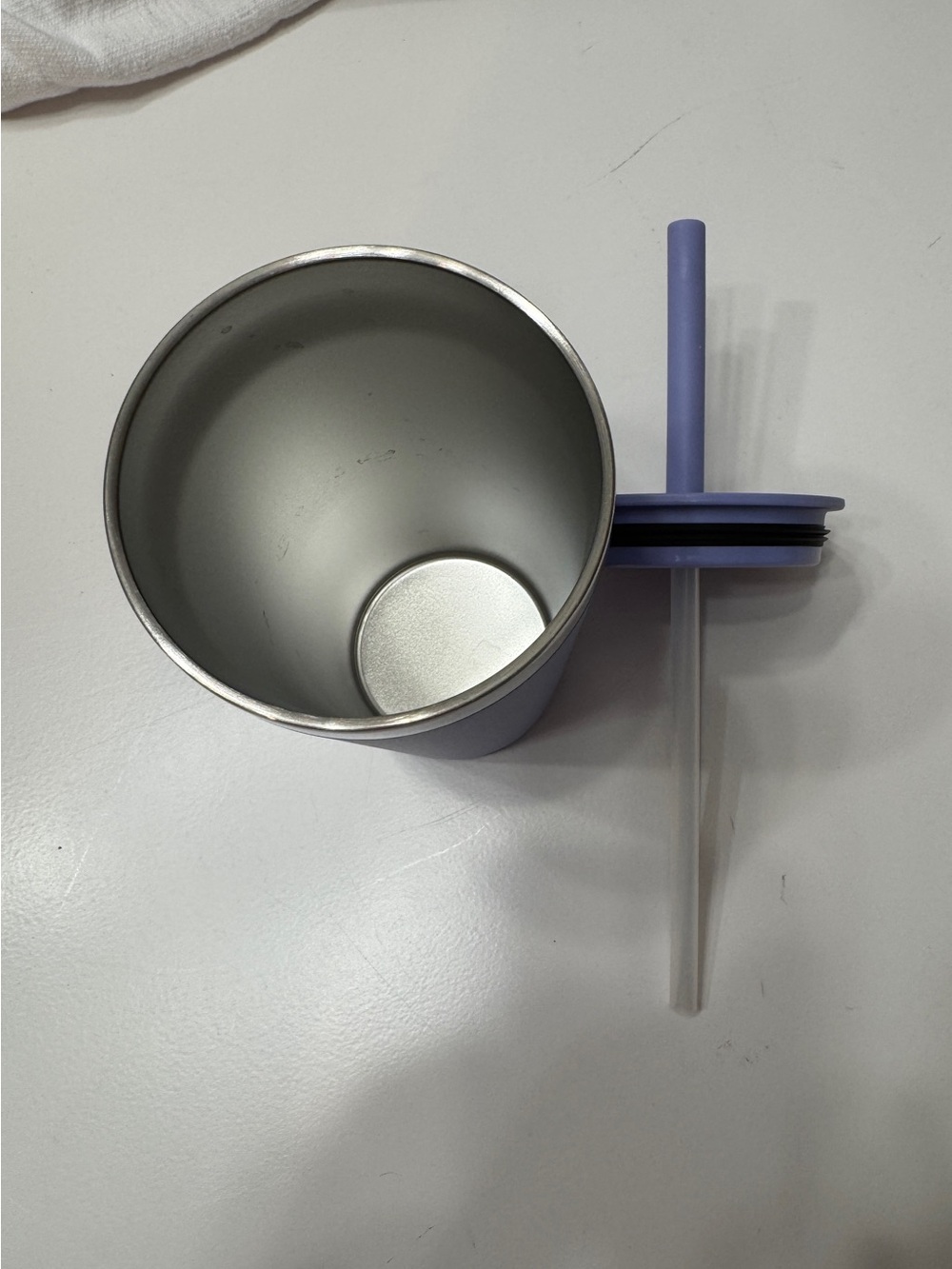 Hydro Flask Purple Insulated Tumbler with Straw - Picture 3 of 4